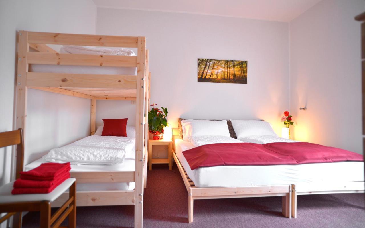 Bed and Breakfast Piccolo Orso Bruno Cavareno Exterior foto